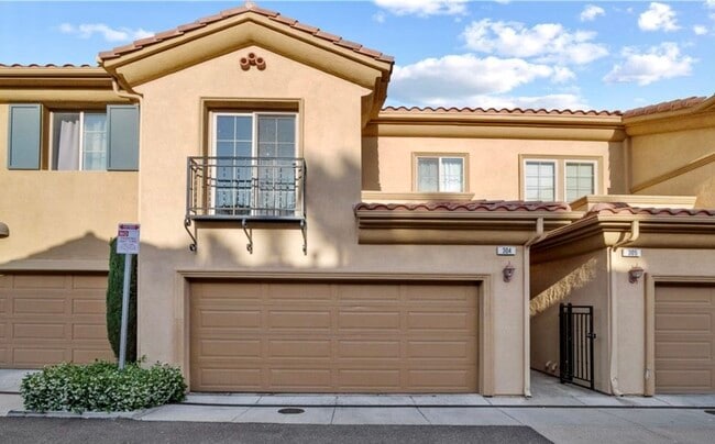property at 1450 Patricia Ave