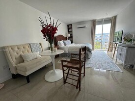 1615 West Ave in Miami Beach, FL - Building Photo