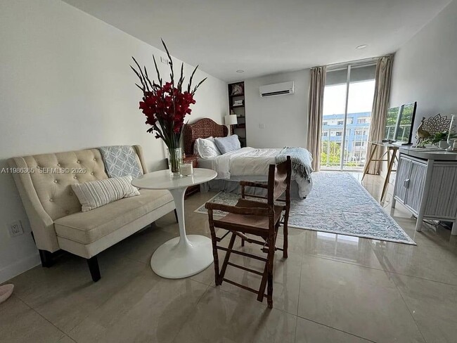 property at 1615 West Ave