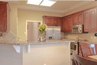 4200 Colchester Ct in College Station, TX - Foto de edificio - Building Photo