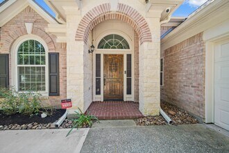 9507 Pecan Glen Ct in Houston, TX - Building Photo - Building Photo