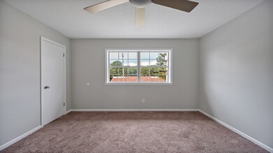 302 Law Rd in Fayetteville, NC - Building Photo - Building Photo