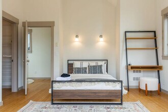 316 19th Ave in Seattle, WA - Building Photo - Building Photo