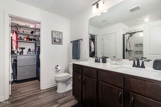 1012 Ringhill Blf Dr in Durham, NC - Building Photo - Building Photo