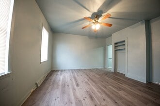 1604 Hatteras St in Pittsburgh, PA - Building Photo - Building Photo