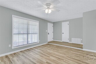 13 Oxford Ct in Savannah, GA - Building Photo - Building Photo