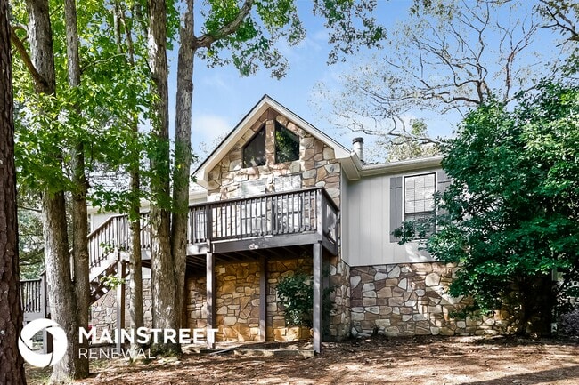 property at 3010 Lone Oak Rd