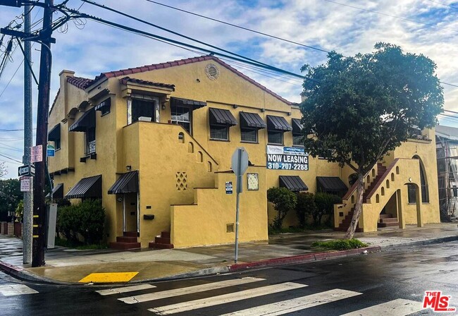 property at 1203 E 15th St