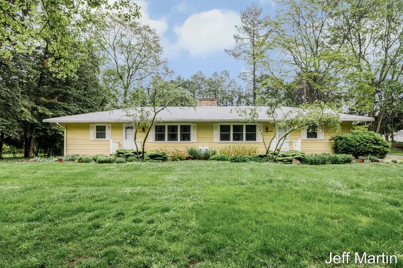 546 Nordberg Ave NW in Grand Rapids, MI - Building Photo