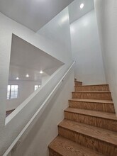 245 E Ave 38-Unit -Unit #07 in Los Angeles, CA - Building Photo - Building Photo