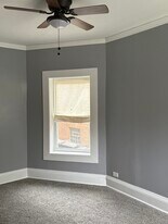 409 W 144th St in Riverdale, IL - Building Photo