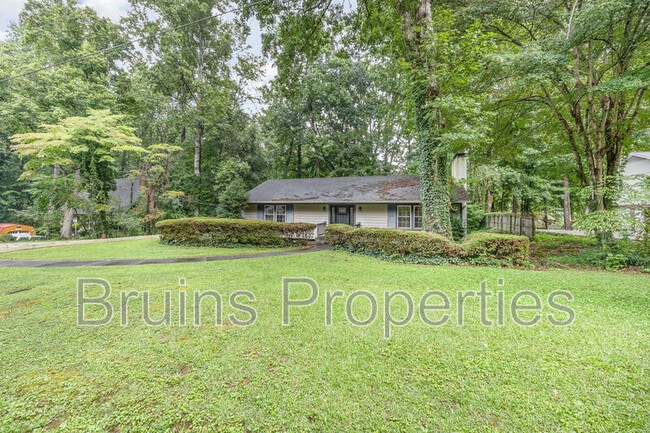 property at 229 Creekwood Dr