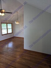 2107 Mayfair Rd in Champaign, IL - Building Photo - Building Photo