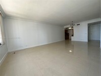 3505 S Ocean Dr, Unit 1411 in Hollywood, FL - Building Photo - Building Photo