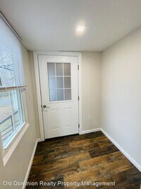 445 S Main St photo'