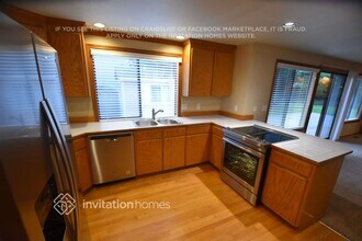 2350 215th Pl SW in Brier, WA - Building Photo - Building Photo