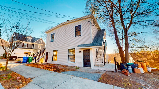 44 High St, Unit 1
