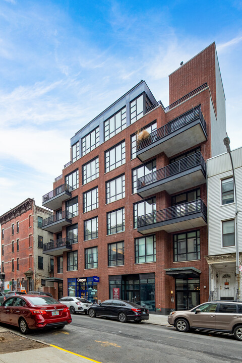 62-66 N 3rd St in Brooklyn, NY - Building Photo