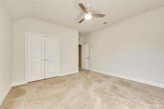 421 Windward Dr in Little Elm, TX - Building Photo - Building Photo