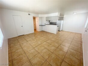 1656 Stevens St in Las Vegas, NV - Building Photo - Building Photo