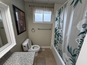 5826 Bartlett Rd in Vernon, BC - Building Photo - Building Photo