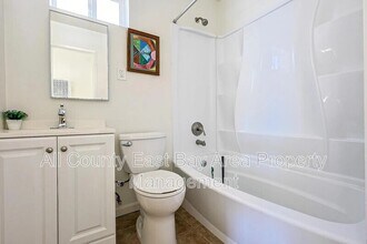 2911 California St in Berkeley, CA - Building Photo - Building Photo