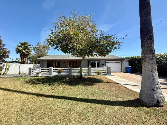 3553 E Monterosa St in Phoenix, AZ - Building Photo - Building Photo