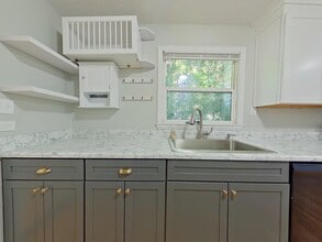 897 Brunswick Ln in Aiken, SC - Building Photo - Building Photo