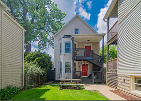 4220 N Saint Louis Ave, Unit #2 Apartments