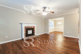 15 N Lake Loop in Hampton, VA - Building Photo - Building Photo