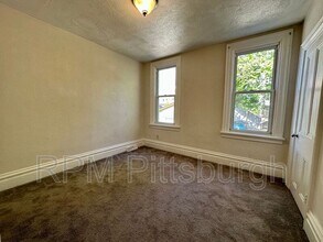 817 N Sheridan Ave in Pittsburgh, PA - Building Photo - Building Photo