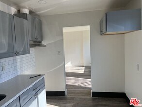 3239 139th St in Hawthorne, CA - Building Photo - Building Photo