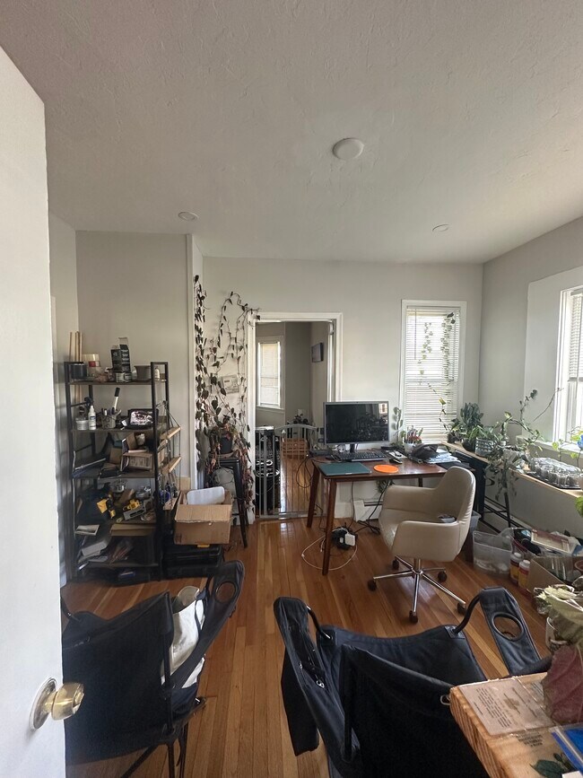 property at 212 California St