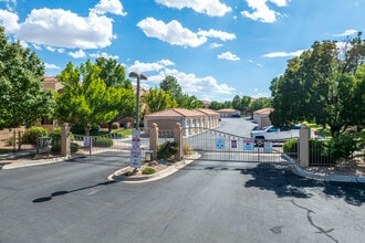 Rancho Mirage Condos in Albuquerque, NM - Building Photo - Building Photo