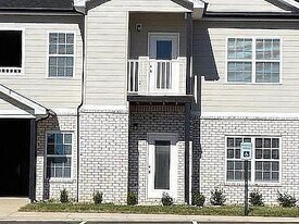 813 Brush Crk St in Bowling Green, KY - Building Photo