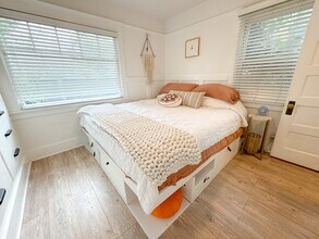 575 Grand Blvd in Venice, CA - Building Photo - Building Photo