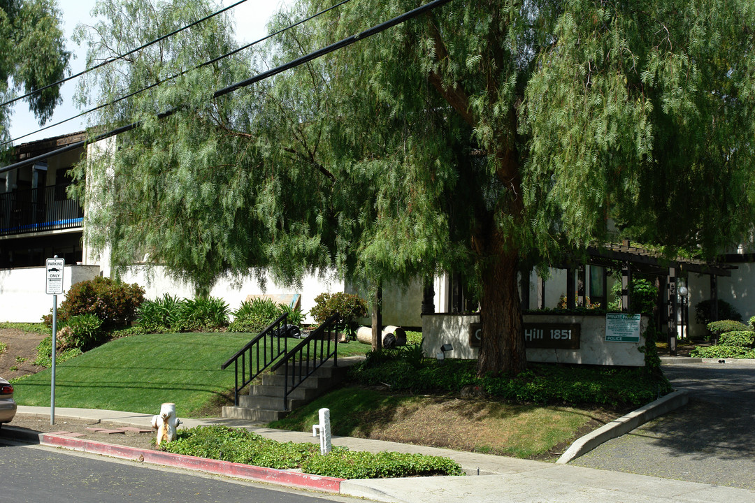 1851 Harrison St in Concord, CA - Foto de edificio