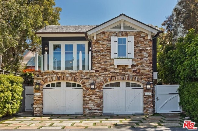 119 Malibu Colony Rd in Malibu, CA - Building Photo - Building Photo