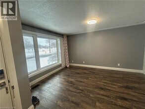 47 Harber Ave in Kitchener, ON - Building Photo - Building Photo