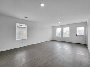 10819 Red Orchid Dr in Houston, TX - Building Photo - Building Photo