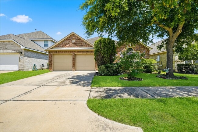 property at 3802 Windmill Links Dr