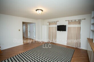 31 Santalina Dr in Gloucester Township, NJ - Building Photo - Building Photo