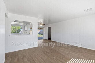 1636 W Wescott Dr in Phoenix, AZ - Building Photo - Building Photo