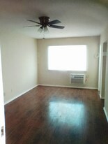 1300 N Oregon St, Unit 217 in El Paso, TX - Building Photo