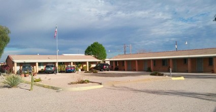 Ben Val Apartments in Tucson, AZ - Foto de edificio - Other