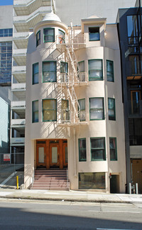 1026-1030 Pine St in San Francisco, CA - Foto de edificio - Building Photo