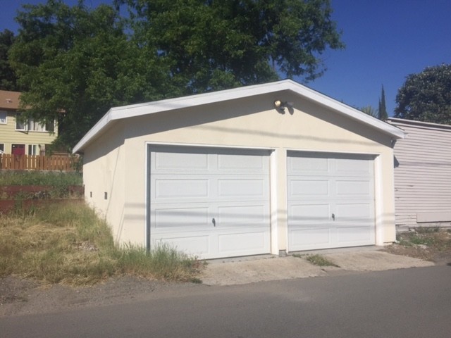 Duplex in La Mesa Village in La Mesa, CA - Building Photo