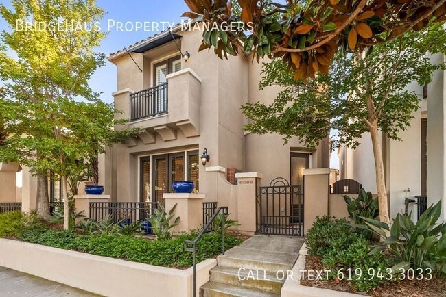 2877 Farragut Rd in San Diego, CA - Building Photo - Building Photo