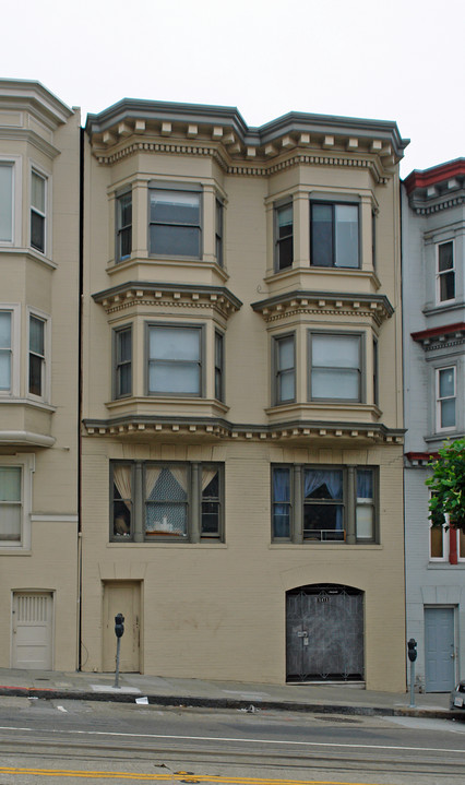 1471 California St in San Francisco, CA - Building Photo