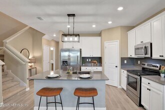 415 Boracay Cir in Saint Johns, FL - Foto de edificio - Building Photo